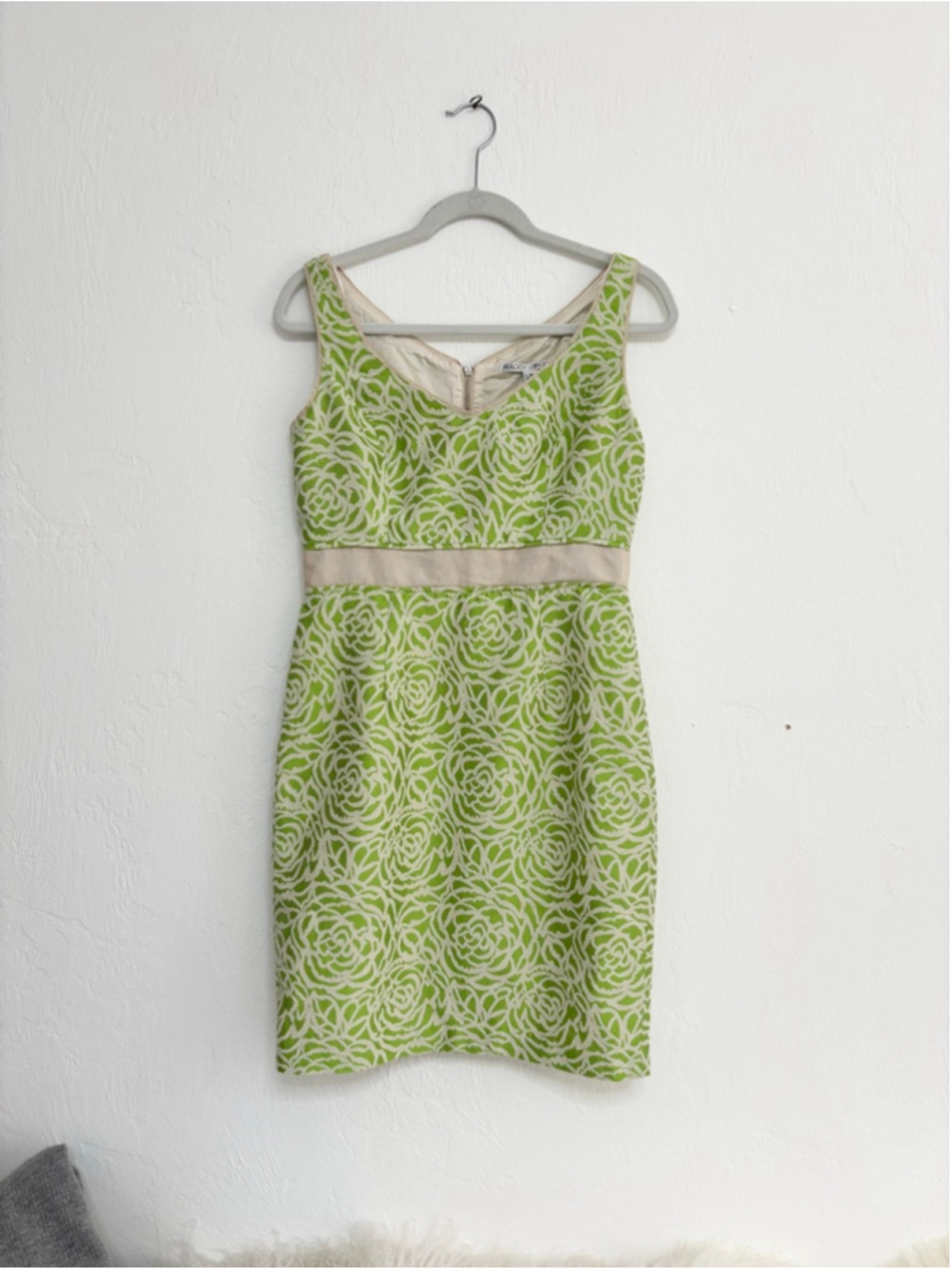 Women's Maggy London Green & Beige Floral Sheath Dress Size 6